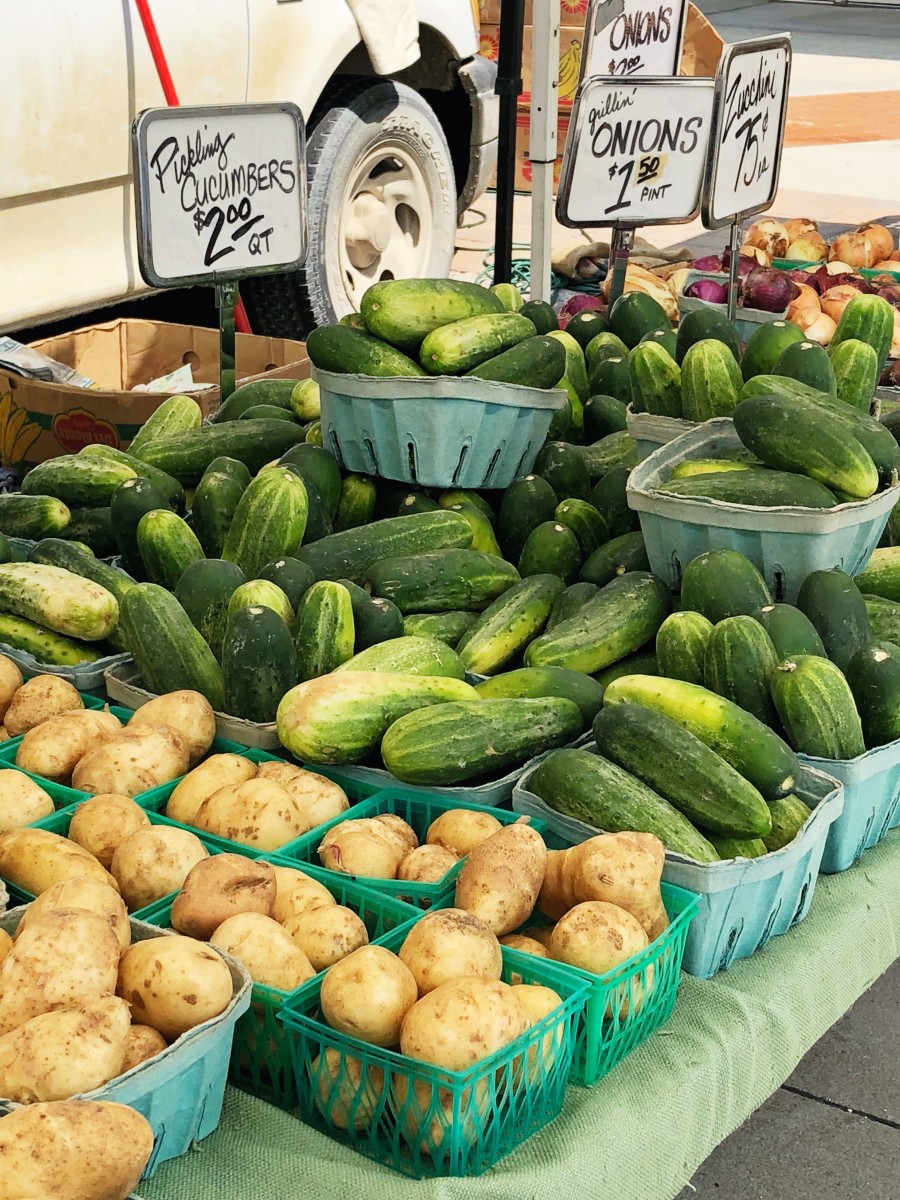 Supporting Local: Omaha Farmers Market Aksarben - Her Heartland Soul