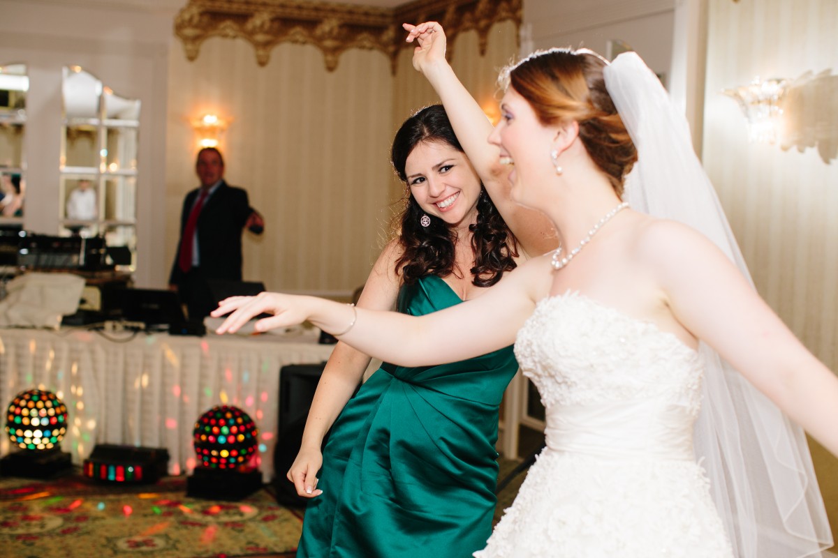 9 Tips for Planning Your Wedding for Less than $9,000 Her Heartland Soul Erin Fairchild