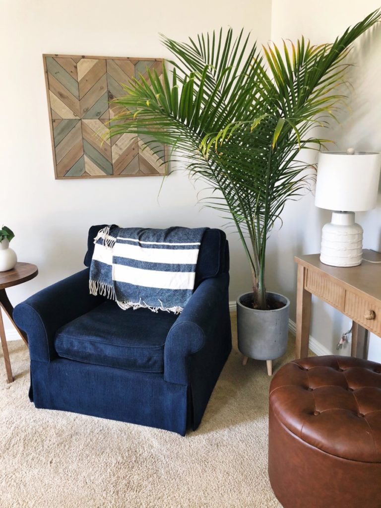 Coastal Living Room Makeover - Her Heartland Soul