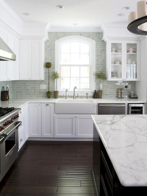 23 beautiful kitchens that will make you swoon - Her Heartland Soul
