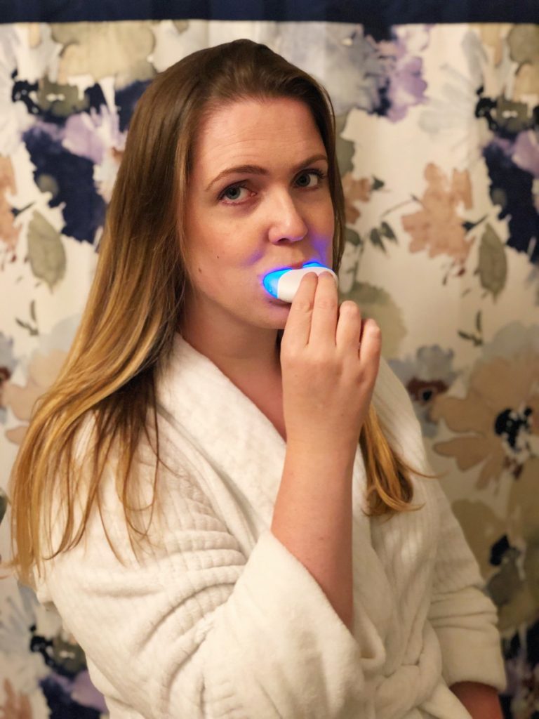 Using ARC teeth whitening kit blue light - Her Heartland Soul