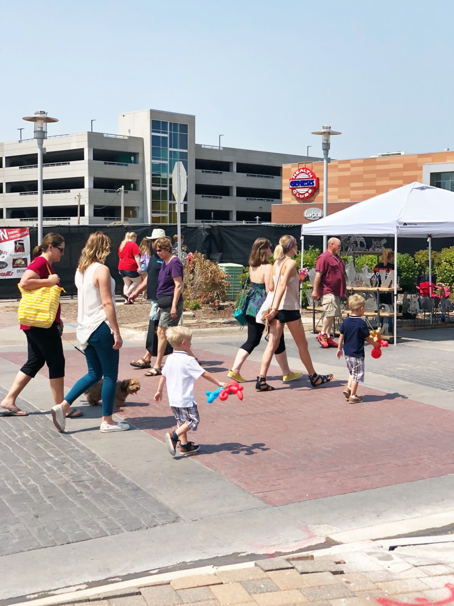 Supporting Local: Omaha Farmers Market Aksarben - Her Heartland Soul