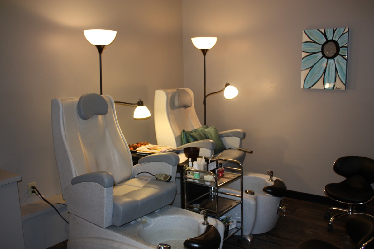 Moxie Salon + Spa Omaha Erin Fairchild Her Heartland Soul