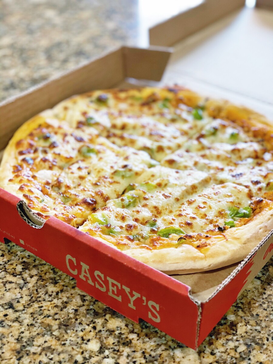 Caseys Pizza Date Night - Omaha Nebraska