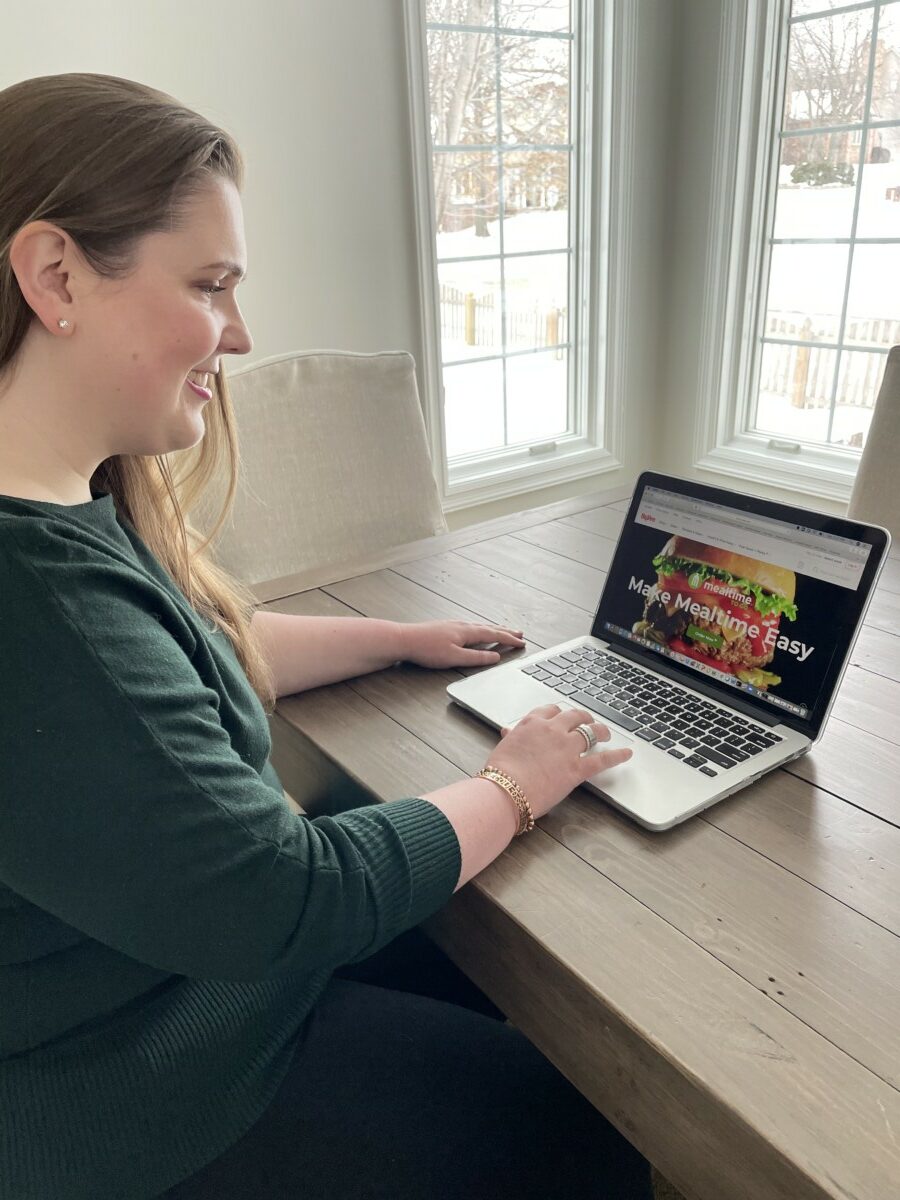 Ordering Valentine's Day Dinner from Hy-Vee - Her Heartland Soul