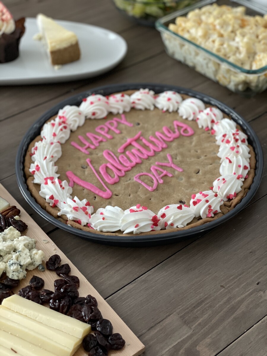 Desserts from Hy-Vee for Valentine's Day - Her Heartland Soul