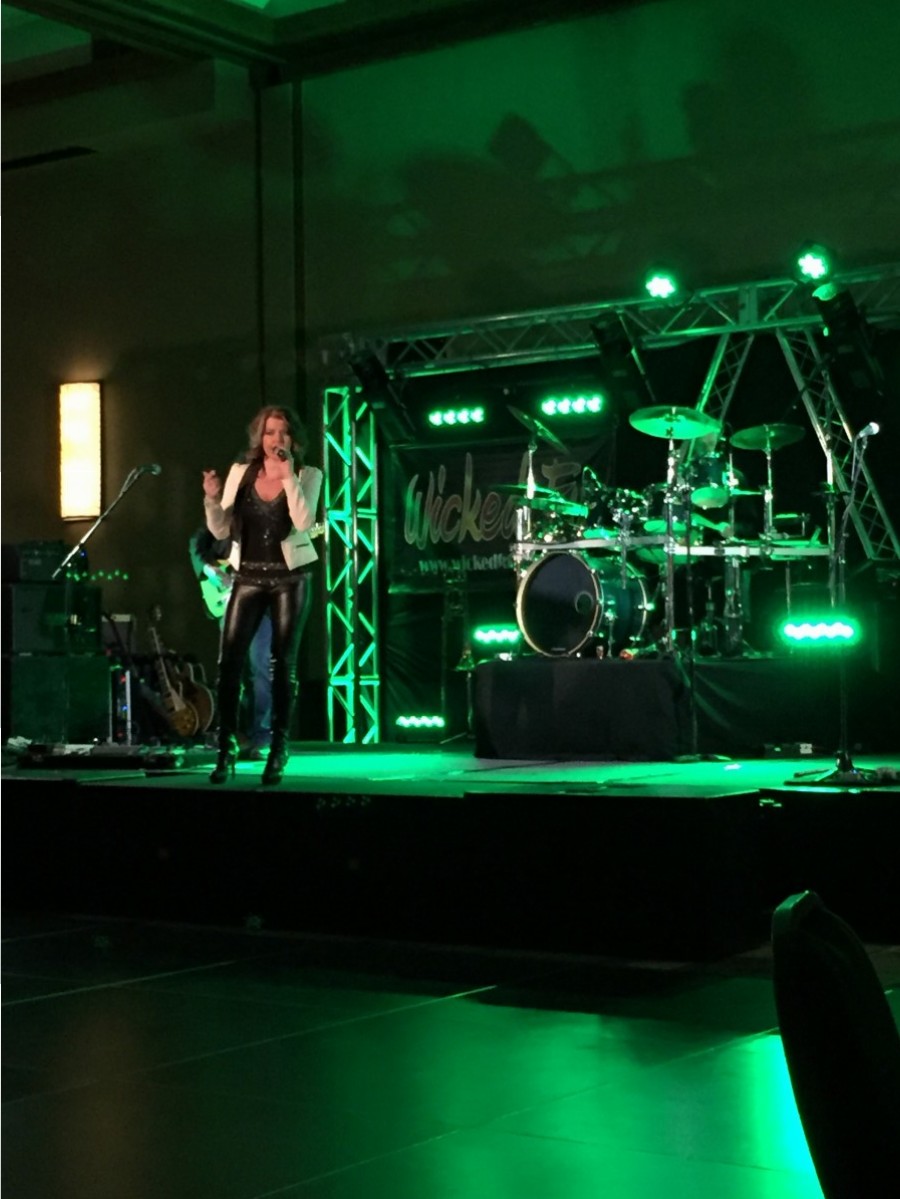 DoubleTree Hilton Omaha New Years Eve Party Her Heartland Soul