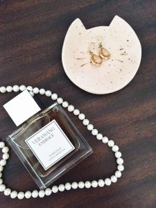 Vera Wang Marigold and Gardenia fragrance Her Heartland Soul